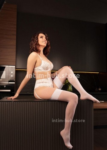 Виолетта, Г. Луховицы